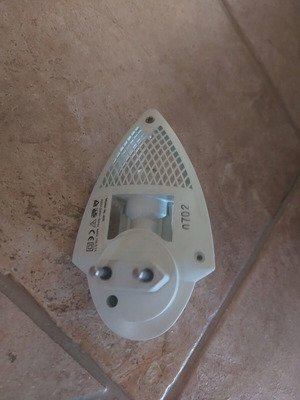White plug-in night light like new
