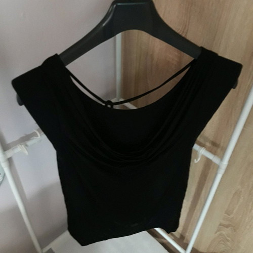 Catwalk women's black blouse medium new, timeless piece