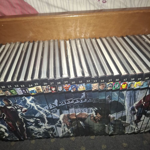 Marvel comic collection 1-60 like new