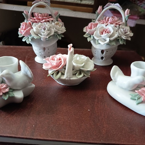 Porcelain rose set with resin flowers, like new