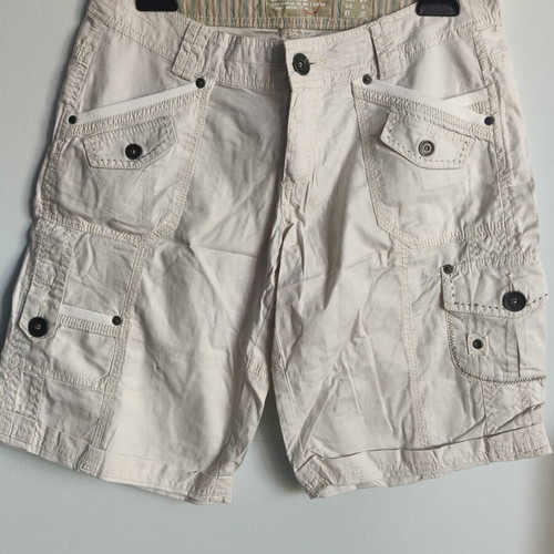 Attrattivo women's beige bermuda shorts, size S