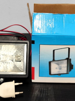 Halogen floodlight 150W like new, iodine lamp, black