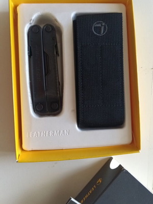 Leatherman Rebar Black Oxide multitool like new with case and box