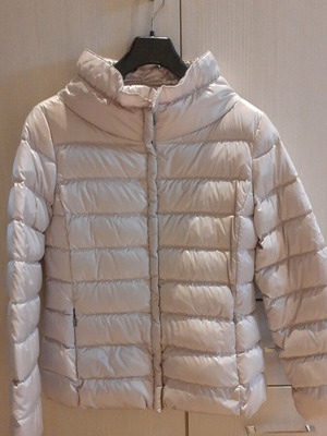 Max Mara jacket like new, sugar color, size S/M