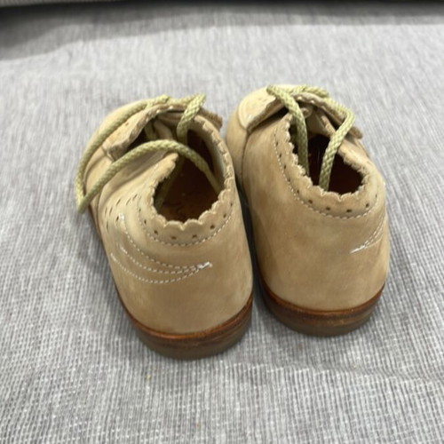 Baby shoes size 21 used from the 90s in excellent condition