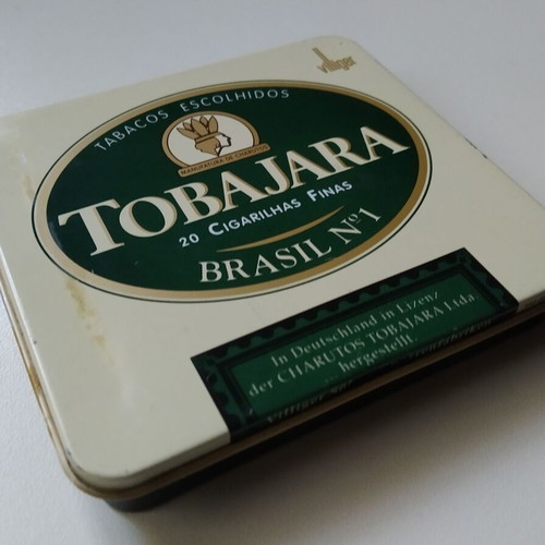 Metal collectible tobacco tins used, pack of 7