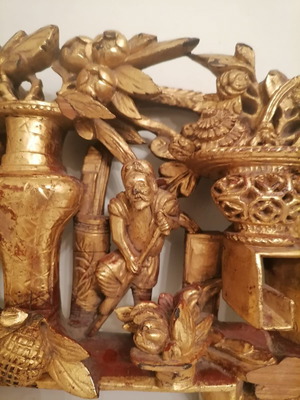 Ξυλόγλυπτο τρισδιάστατο χειροποίητο μεταχειρισμένο με φύλλο χρυσού Απω Ανατολής