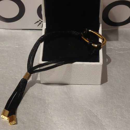 Pandora bracelet new, adjustable size 18 to 21, gold plated
