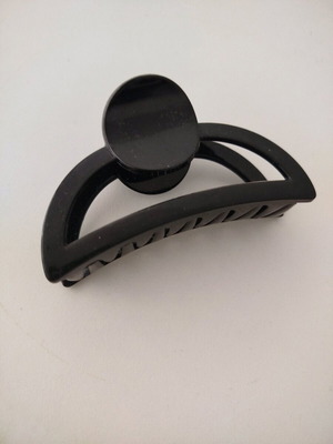Hair clip like new, black