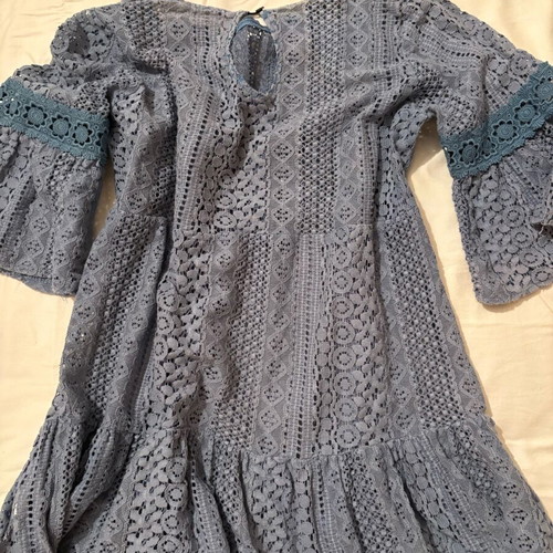 Women's perforated blouse with ruffles and lace details, used, blue, size M