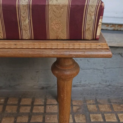 Σκαμπό κλασικό εποχής μεταχειρισμένο