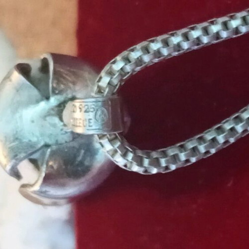 Lalaunis silver pendant 925 with natural coral used