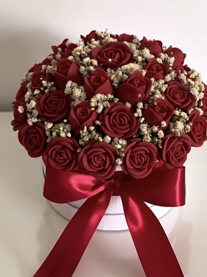 Wax Flower Bouquet new with customizable color and scent