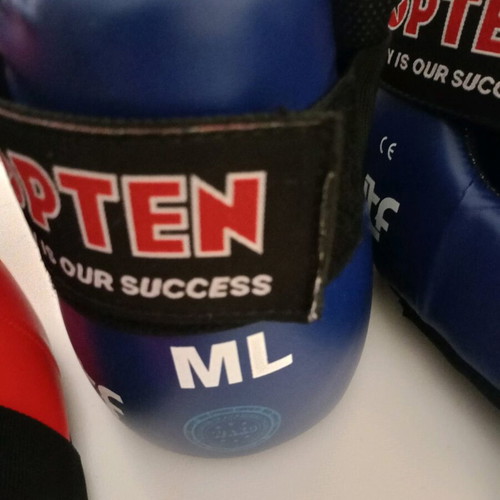 Protective foot guards like new, worn once