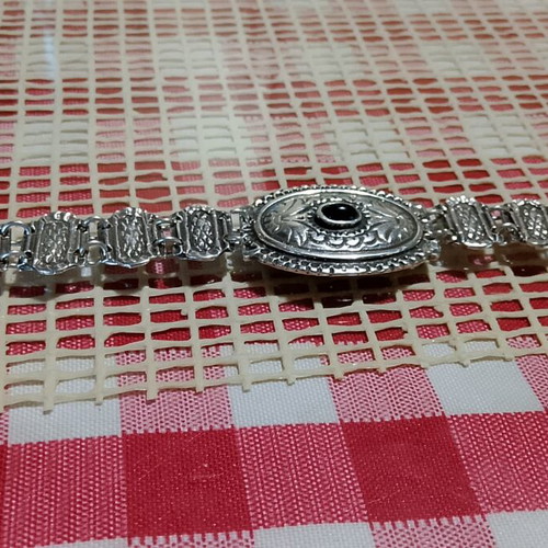 Silver bracelet 925 like new, 18 cm length, 18 grams