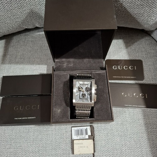 Gucci Chrono Wristwatch like new, men's, gray