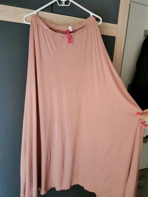 Μακριά φούστα σαν καινούργιο, μέγεθος L, μπεζ και ροζ