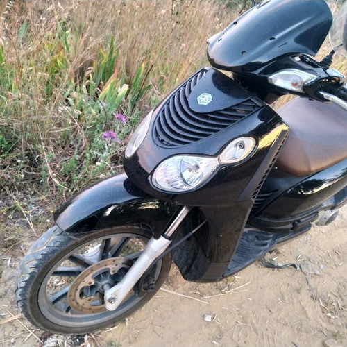 Piaggio Carnaby 125 used scooter, black, 2008