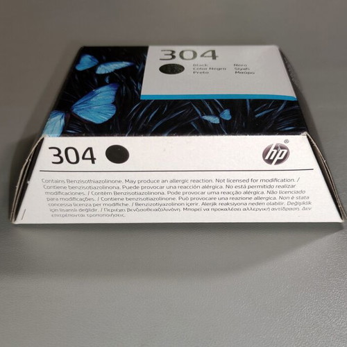 HP 304 black ink cartridge, new sealed