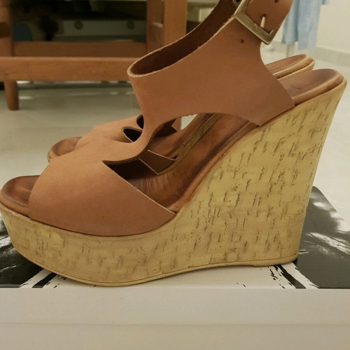 Summer platform sandals brown size 38, used in good condition