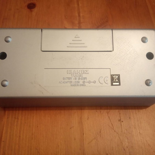 Ibanez LU10 tuner used, works with battery or adapter