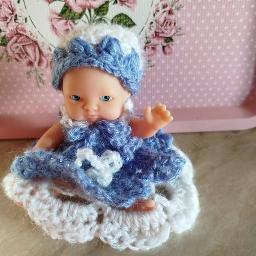 Doll with handmade dress and hat new, 10 cm