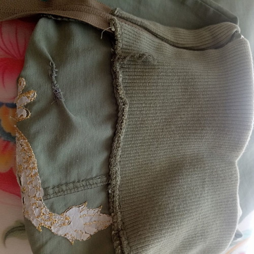 Vintage Y2K Cargo Capri Pants Rebecca Blu used, khaki with embroidery