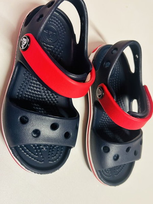 Crocs σανδάλια Color Kids νούμερο 24 σαν καινούργιο μπλε και κόκκινο