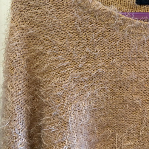 Stradivarius sweater used, size M, yellow