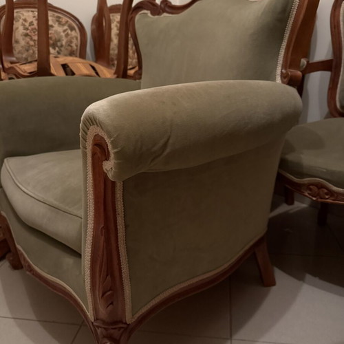 Louis XV vintage neoclassical furniture set like new, carved wood upholstery