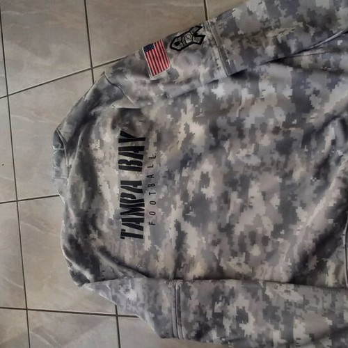 NFL Tampa Bay sweatshirt, official replica