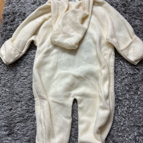 Baby romper like new for 12 months