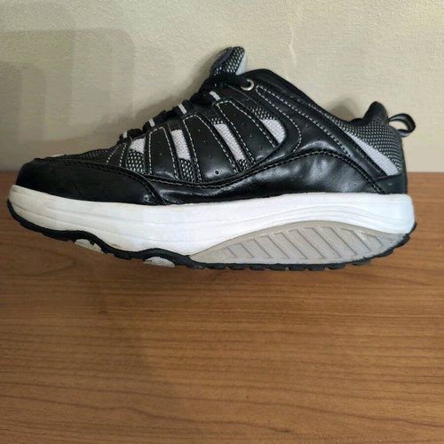 Athletic women's walking shoes like new, black, size 36.5