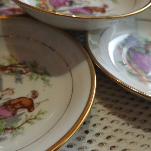 Vintage porcelain set of 13 plates, like new, Chinese Jingdezhen