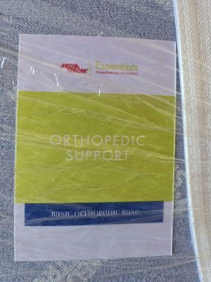 Media Strom essentials single bed and Candia mattress like new, 90x200 cm