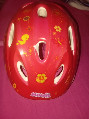 Minnie children's helmet like new