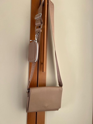 Kendall+Kylie τσαντάκι χιαστί nude καινούργιο