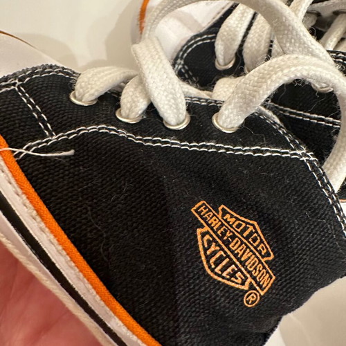 Baby shoes like new, three unworn pairs and two slippers