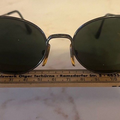 Byblos classic sunglasses like new, model 593 3121, black and grey