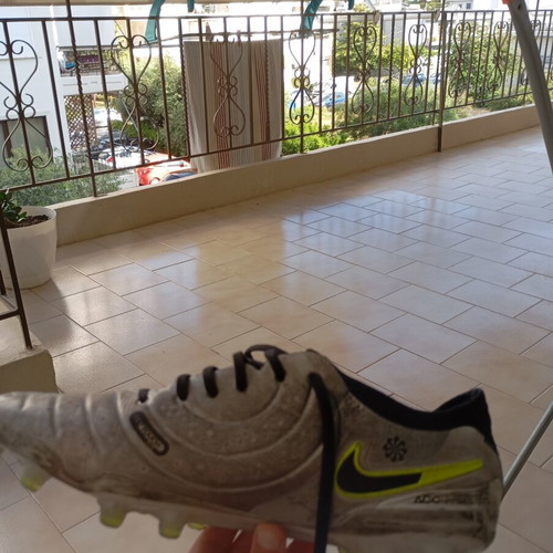 Nike Tiempo Elite FG football boots, size 40.5, yellow and silver