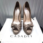 Casadei high-heeled leather pumps size 38 used