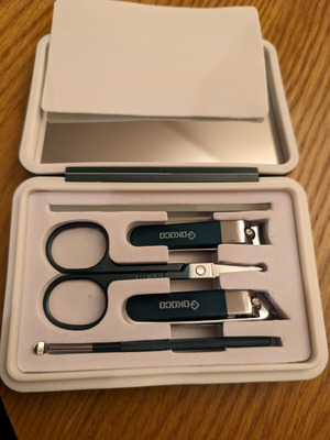 Nail care set travel new