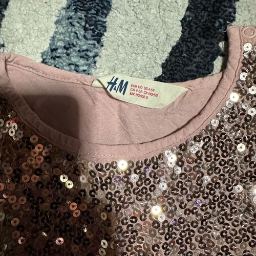 Girls' pink H&M jumpsuit like new