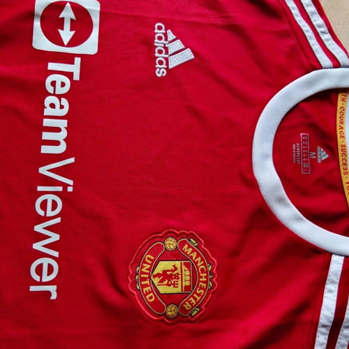 Manchester United 2021/22 Home Jersey like new, fan version, size M