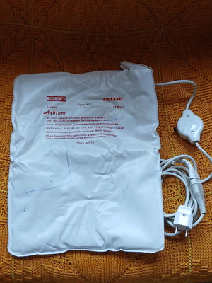 Electric heating pad AKA Type HD1 used, for heat therapy