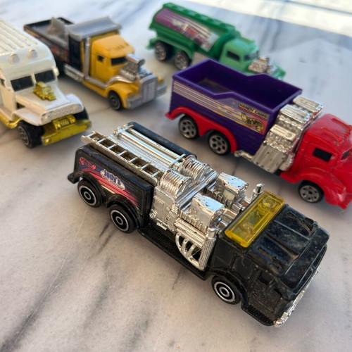 Hot Wheels toy cars old 1998 used metallic