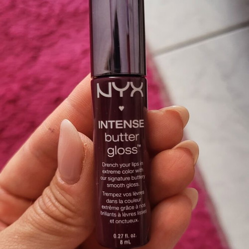 Nyx Intense Butter Gloss new, dark purple