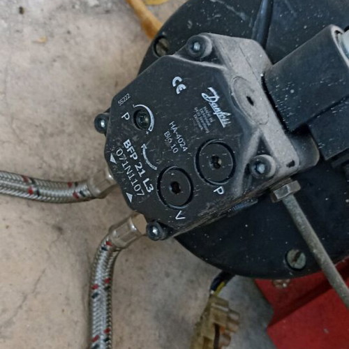 Oil burner used in excellent condition