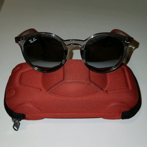 Rayban kids sunglasses used, red frame