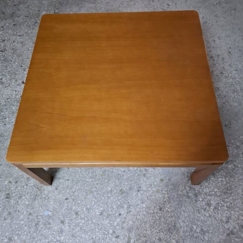 Coffee table used 80x80 cm height 38 cm